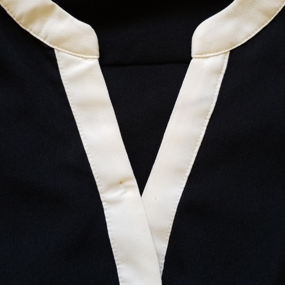 Talbots Black sleeveless blouse - Picture 7 of 7